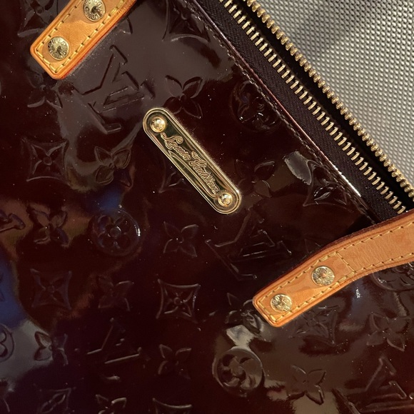 Louis Vuitton amarante GM bellevue patent lesther tote - Picture 7 of 8